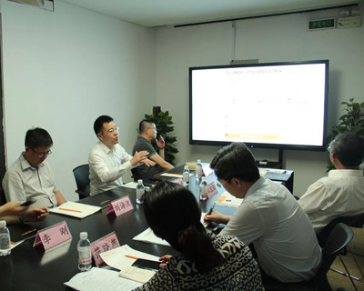 華玉松書記一行考察金東創意，共話數字文化創意發展新篇章